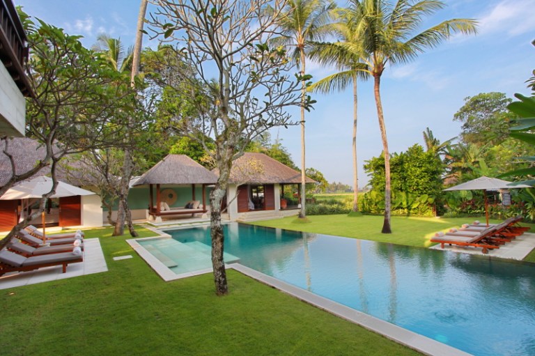 VILLA KEMAH TINGGI (9)